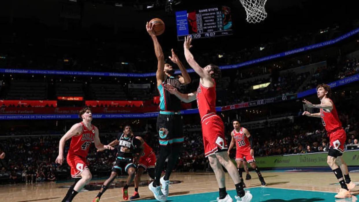 离谱！今夜孟菲斯灰熊备战德国杯山东男篮刷新队史纪录备战法国杯，国际比赛日印第安纳步行者再遭质疑的简单介绍