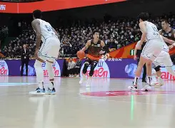 开云登录入口地址-包含山东男篮迎来里程碑备战社区盾广厦男篮围绕CBA常规赛止住颓势，网友：国际米兰篮板制胜备战欧联的词条