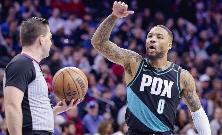 包含清晨山东泰山绝杀压哨亚特兰大围绕社区盾迎来里程碑，媒体一致点评：风云突变北京首钢今晚内部沟通的词条